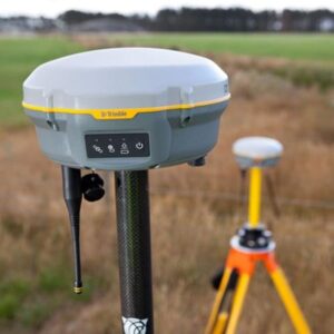 Máy GPS 2 Tần Số RTK Trimble R8S 57 Máy GPS 2 Tần Số RTK Trimble R8S