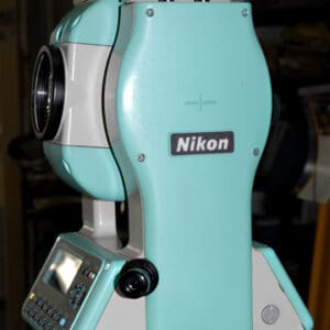 Máy toàn đạc điện tử NiKon DTM 521