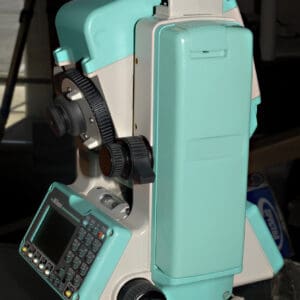 máy toàn đạc điện tử Nikon NPL-362